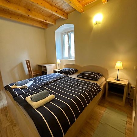 Old Town Apartments Trogir - Free Parking Zewnętrze zdjęcie