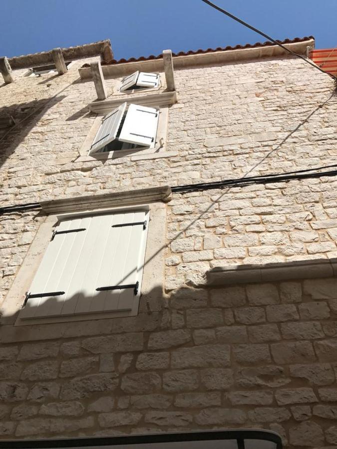 Old Town Apartments Trogir - Free Parking Zewnętrze zdjęcie