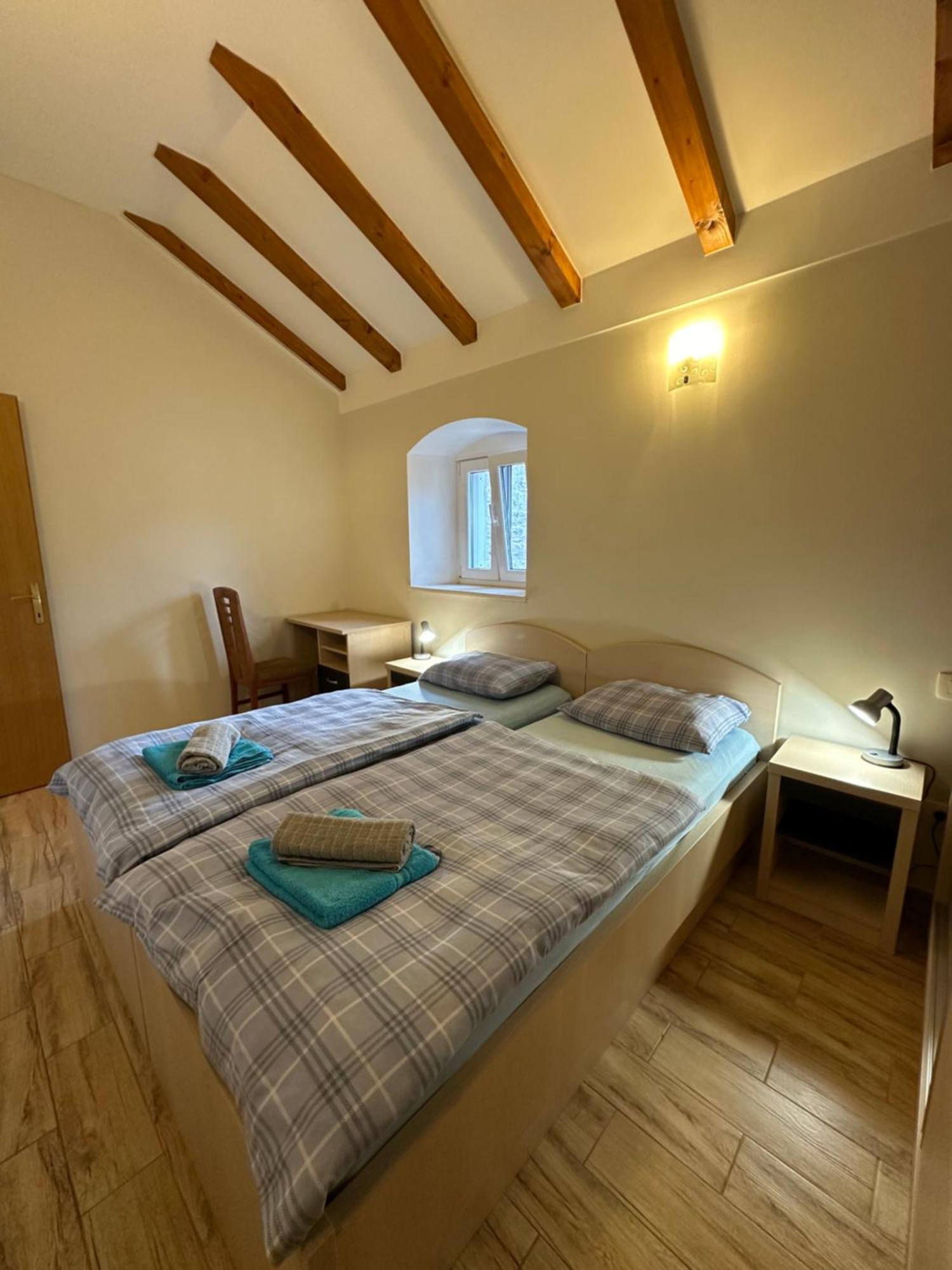 Old Town Apartments Trogir - Free Parking Zewnętrze zdjęcie